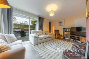 lounge- click for photo gallery